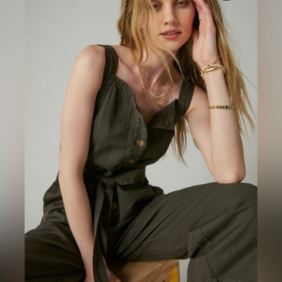 NWT☘️ Lucky Brand Front Button Jumpsuit☘️ Size Medium☘️Linen-Cotton☘️Army green - Picture 3 of 7